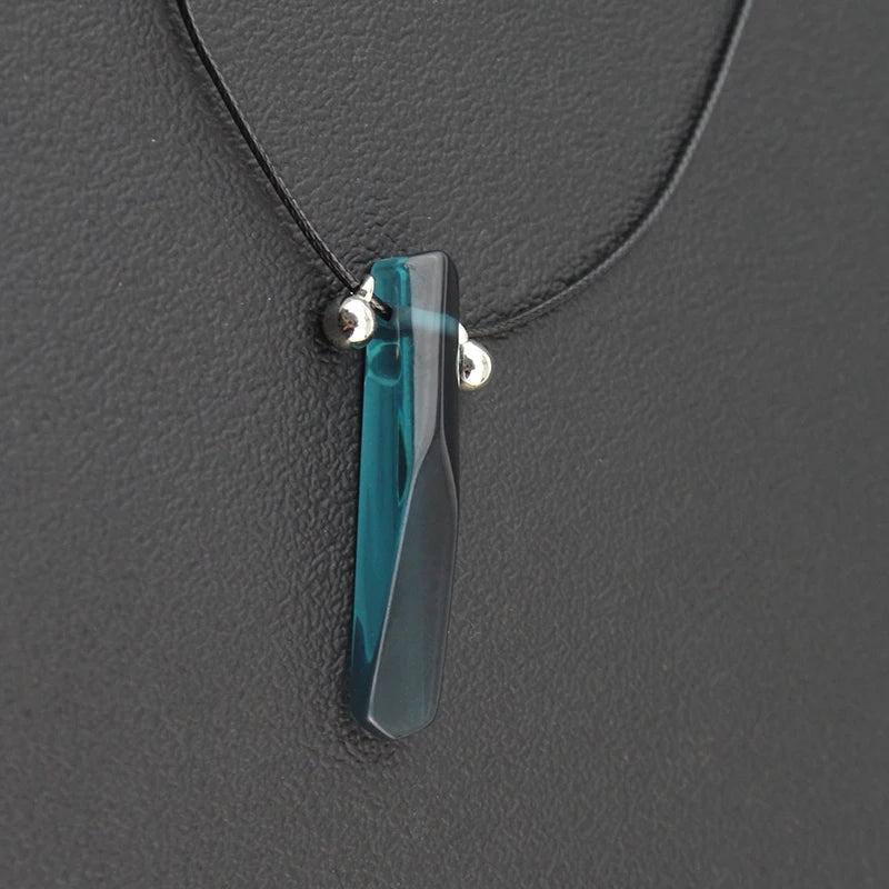 Naruto Necklace Avias Knife Naruto Shippuden Tsunade Naruto Uzumaki Cosplay Pendant Necklace