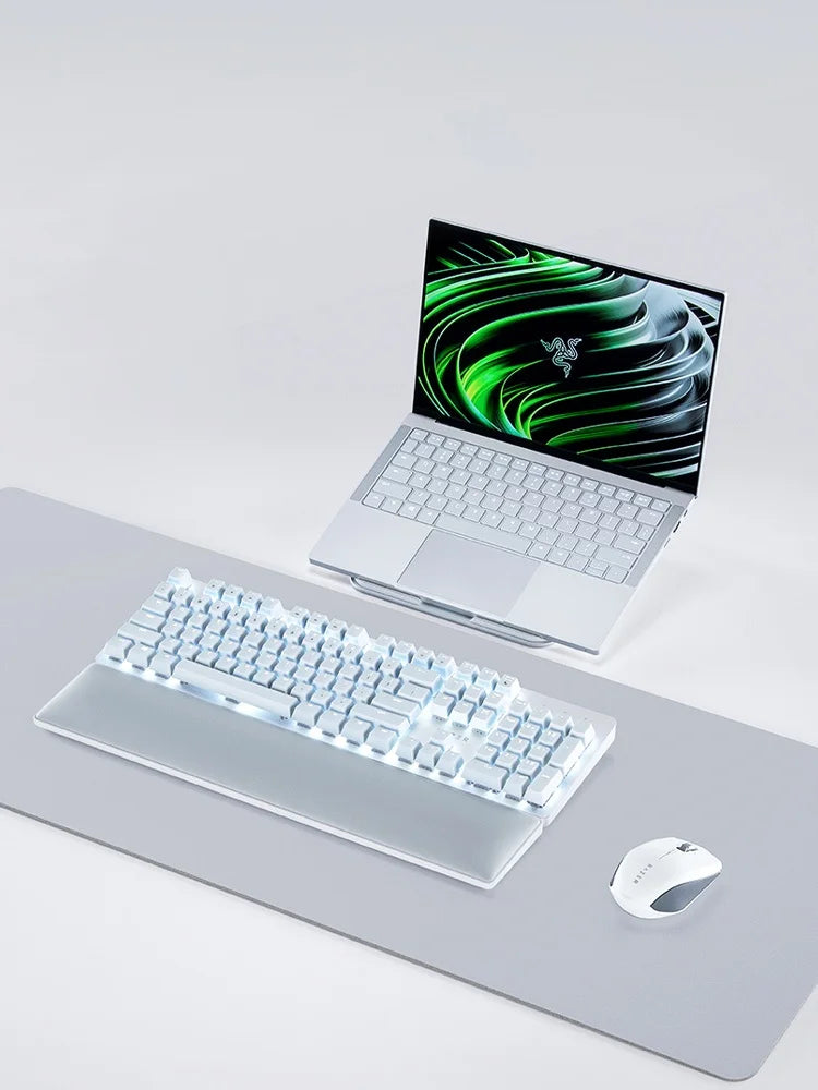 Razer Pro Type Ultra Wireless Bluetooth USB Mechanical Keyboard